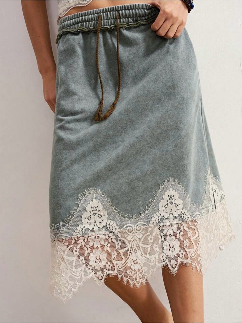 🆕 Bohemela Lace Hem Drawstring Midi Skirt